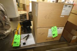 NIB Fostoria Dock Lights, Model DKL-40VA-QH-A