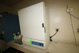 Lindberg/Blue M Oven, Model Mechanical Oven, S/N X16L-55183-XL