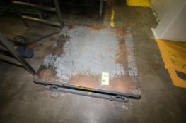 Pentalift Aprox. 4 ft. x 4 ft. Hydraulic Electric Pallet Positioner/Scissorlift Platform with