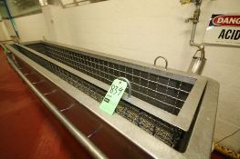 Aprox. 10 ft. L x 18