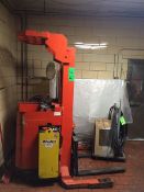 Raymond 2000 Lb. Stand Up Forklift Mod 20R20TN S/N 020-82-21467 W/ Charger