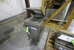 MultiVac Vacuum Sealer, Seal Platform Dimensions: Aprox. 18