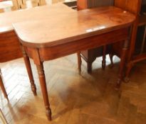 Late Georgian mahogany folding afternoon tea table with swing legs, the top with reeded edge,