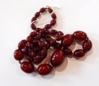 Red amber-type graduated bead necklace