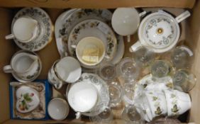 Portmeirion tureen and cover, Worcester shell-shaped dish,