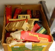 A Hornby 00 station,