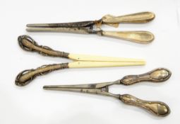 A pair of Victorian glove stretchers,