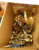 A collection of brass to include brass tray,