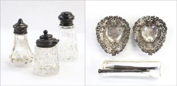 Pair of late Victorian silver pin dishes of heart-shape with pierced borders,