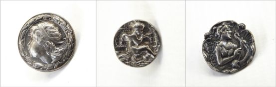 Set of six silver buttons by Turnbull Bros, Birmingham 1901,