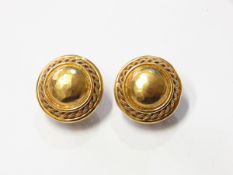 Pair 18ct gold disc-pattern earrings with pink and white gold twisted rope borders and raised