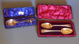 A Dutch silver christening spoon with ship and figure detail to the handle and in original box (af)