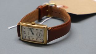 A gentleman's 1937 Rolex model 471, 9ct gold case, replacement leather strap, with insurance
