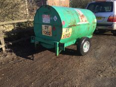 250 gallon bunded diesel bowsers fast tow. (2005)
ADR approved
NO VAT
Location: Reading, Berkshire.