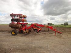 Vaderstad Carrier
Serial Number CR500-820
Cultivator.