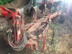 2001 Naud RVX 6 furrow on-land plough. Hydraulic Vari-width mounted plough. In good condition.