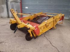 Samon Onion Windrower
Model SU2 Fixed Share.