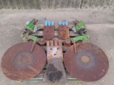 Standen Vision parts and box filler chute.