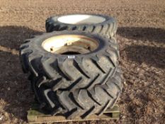 Set 380/90R46 & 380/85R30 wheels and tyres to suit New Holland tractor