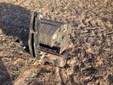 New Holland 1T weight pack