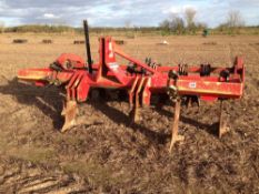 2009 Spaldings 5 leg Flatlift with discs and packer roller