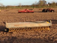 2012 Gurney Reeve SBB243 hydraulic driven bucket brush. Serial No: 27105