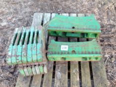 Quantity John Deere tractor weights