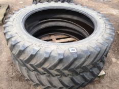 Pair 380/90R46 tyres