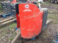 Linde T20 stand on platform pallet truck for spares