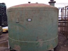 Water storage tank