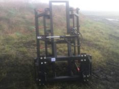 2014 MX Manubal V500 bale handler to suit Claas FL100 loader