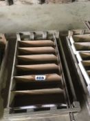 Quantity threaded bar