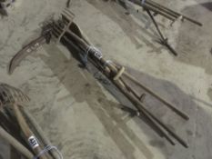 Quantity various hand tools