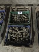 Quantity hydraulic fittings