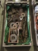 Quantity large flat washers