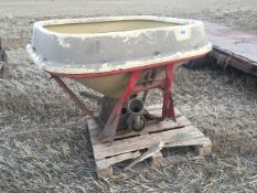 Vicon fertiliser spreader