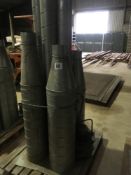 Quantity grain pedestals with fan