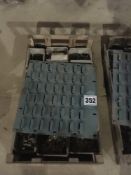 Quantity wiring clips