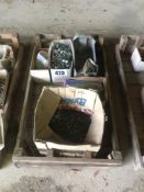 Quantity round head nails