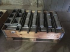 Quantity parts bins & wall fixings
