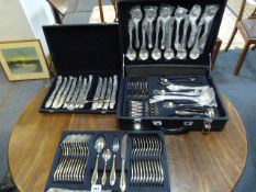 96 Piece Gold Plated Cutlery Set - New