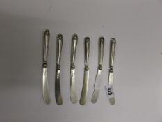 Set of 6 Silver Handled Dessert Knives