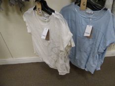 *11 ( 5 White 6 Blue) T-Shirt Tops with Compass Motif