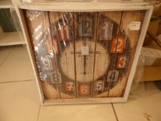 *Reclaimed Timber Shabby Chic Style Wall Clock RRP £ 20.00