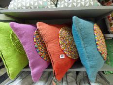 *4 Felt Feather Filled Cushions