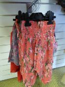 *10 Mixed Items of Children's Clothing