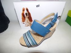 *Pair of  Hush Puppies Sandals in Blue