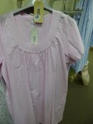 *8 Slenderella Pink Short Sleeved Night Dresses