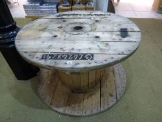 *Large Wood Cable Reel