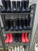*12 Pairs of Move Snow Boots